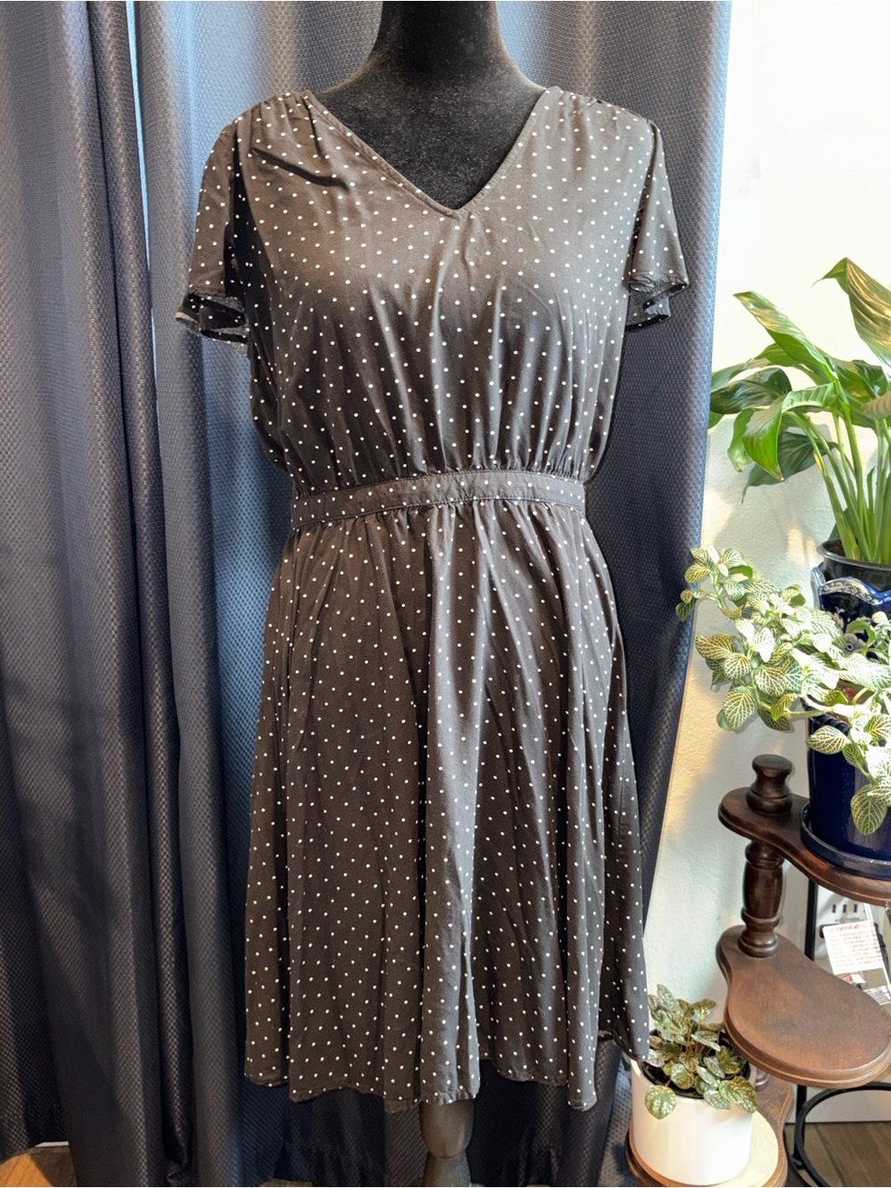 Old Navy Black & White Polka Dot Midi Dress